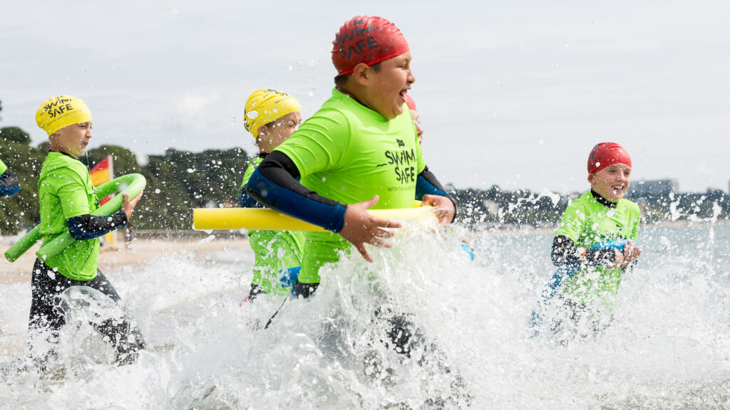 Staying Safe in Rough Waters: Tips for Boating in Adverse Conditions